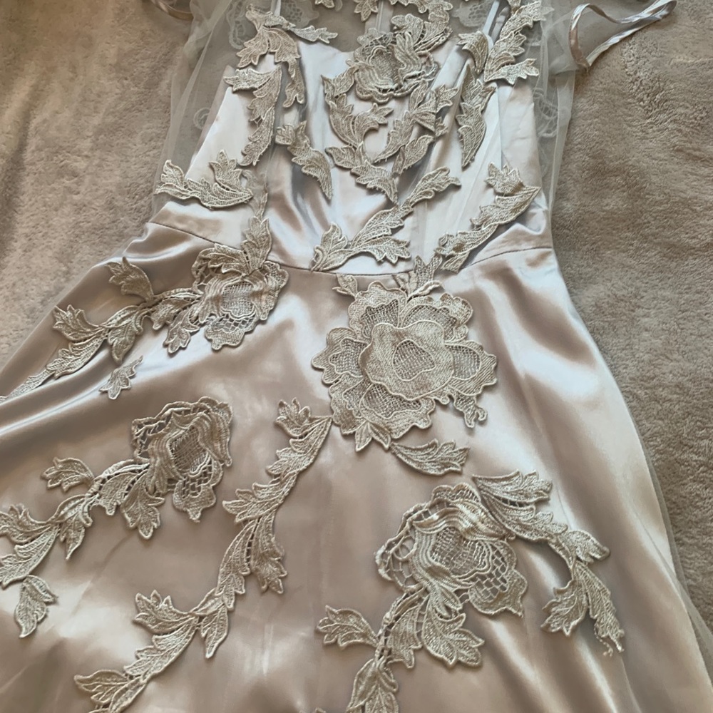 Decode Princess Dress π€π - Picture 7 of 9